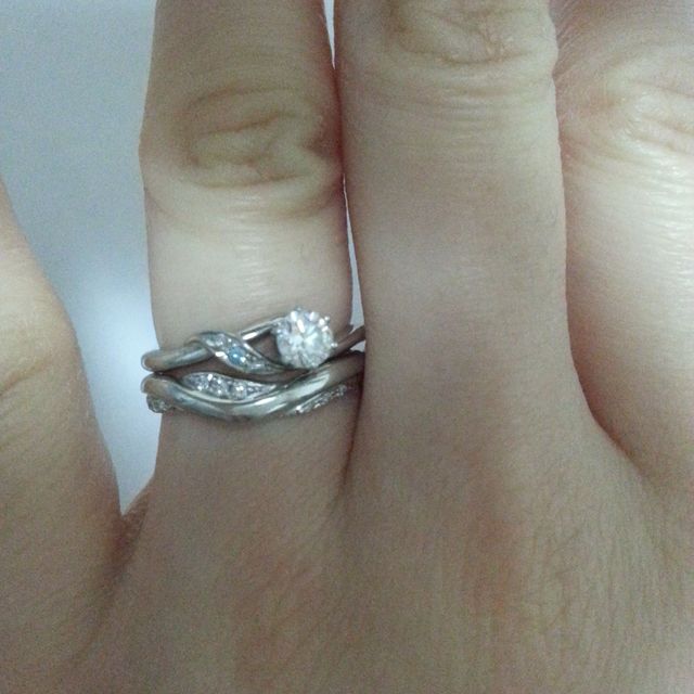 【AFFLUX(アフラックス)の口コミ】 購入の決め手になったのは、指輪のつけ心地です。他のブランドの指輪と比…