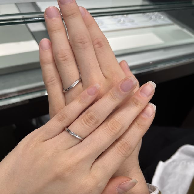 【アイプリモ(I-PRIMO)の口コミ】 パーソナルハンド診断により、ウェーブの形が似合うとのことだったので、…