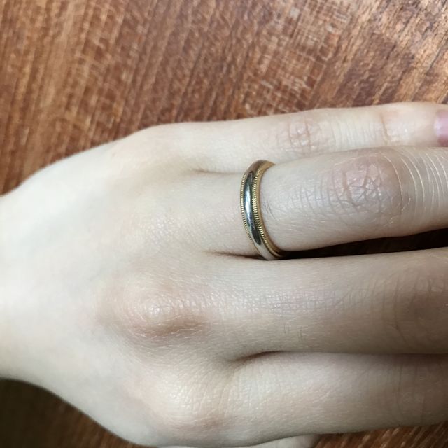 【ティファニー(Tiffany & Co.)の口コミ】 ショーケースでみるよりも、実際に指にはめてみるととてもしっくりきまし…
