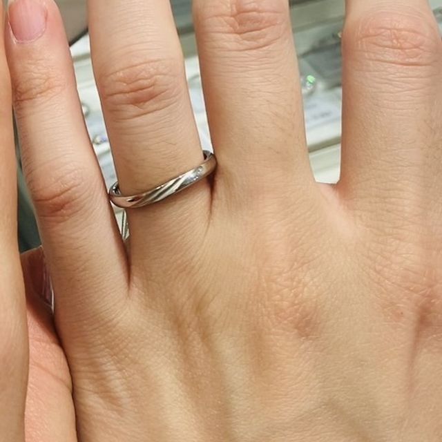 【アイプリモ(I-PRIMO)の口コミ】 最近の流行りを取り入つつ、今後も飽きることのないデザインであったため…