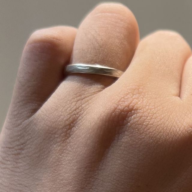 【杢目金屋(もくめがねや)の口コミ】 2人の特別なペアリングを探していました。自分たちの好みに合わせて、太さ…