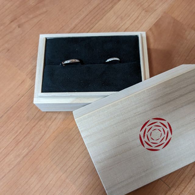 【出雲結(いずもゆい)の口コミ】 デザインがとても素敵で、斜めにラインが入っていて優しい感じがします。…