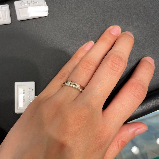 【Only You(オンリーユー)の口コミ】 ハーフエタニティリングを探しているなかで、こちらの指輪を見つけ試着さ…