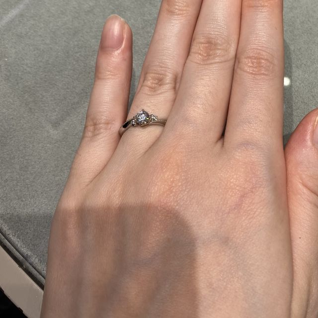 【アイプリモ(I-PRIMO)の口コミ】 3石タイプで探していて、色々紹介してもらった中にこちらがありました。中…