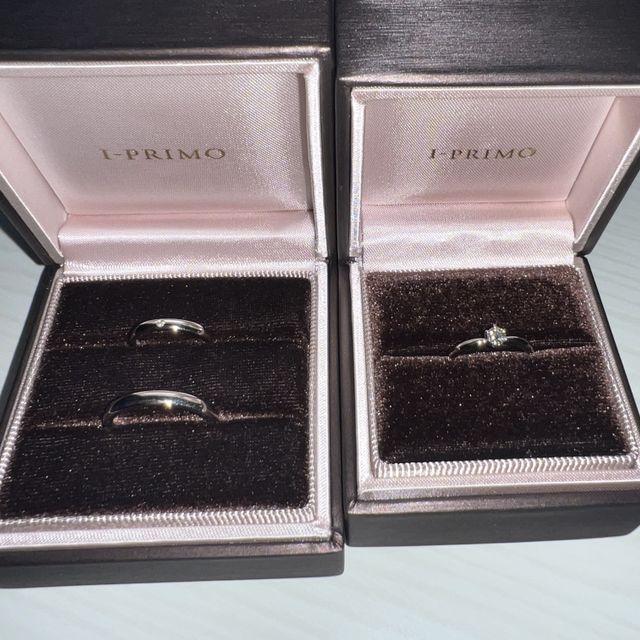 【アイプリモ(I-PRIMO)の口コミ】 付けやすいし派手すぎず良い感じ。
指にもしっかりフィットする感じがする…