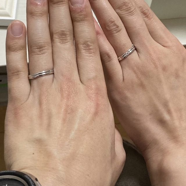 【TASAKI(タサキ)の口コミ】 シンプルなデザインですが、ダイヤがはいっており他にみないようなデザイ…