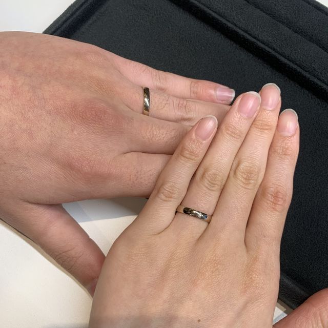 【BRILLIANCE+(ブリリアンスプラス)の口コミ】 私はイエローベース、相手はブルーベースで似合う色味が正反対だったので…