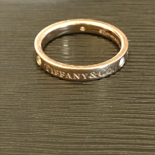 【ティファニー(Tiffany & Co.)の口コミ】 ピンクゴールドのリングが欲しいなと思って、試しにつけてみたらめっちゃ…