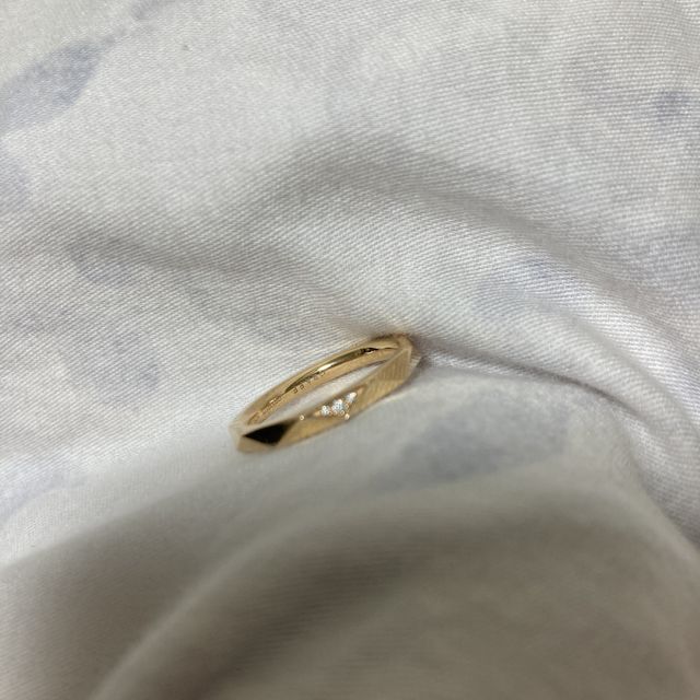 【グラフ(GRAFF)の口コミ】 あまり他とかぶらない、カクカクした美しいデザインがとても素敵だと思い…