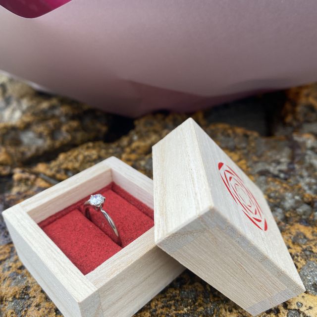 【出雲結(いずもゆい)の口コミ】 　名だたるブランドの指輪をみに行きましたが、出雲結さんの指輪に二人で…