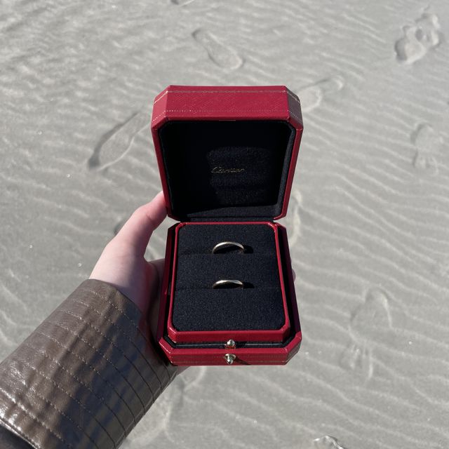 【カルティエ(Cartier)の口コミ】 シンプルで色味も可愛くなっています。日本人の手の色にすごく馴染んで合…