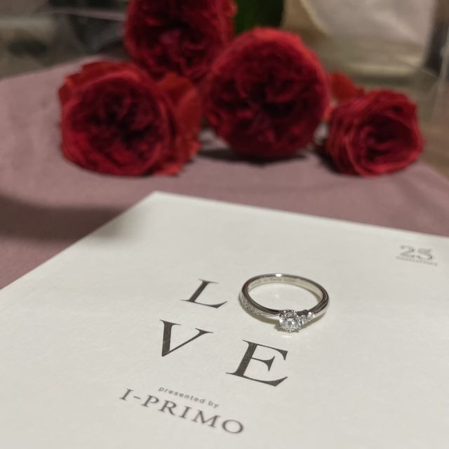 【アイプリモ(I-PRIMO)の口コミ】 イメージしていたリングのデザイン(ダイヤなどの石の配置)、ピンクダイヤ…