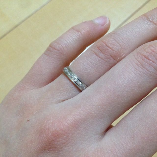 【L'or(ロル)の口コミ】 夫婦共に仕事中は指輪を着用出来ないため、所謂結婚指輪らしいシンプルな…