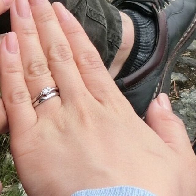 【4℃ BRIDAL(ヨンドシーブライダル)の口コミ】 婚約指輪を買ってくれるすぐ前のクリスマスに、彼が4°Cのネックレスを…