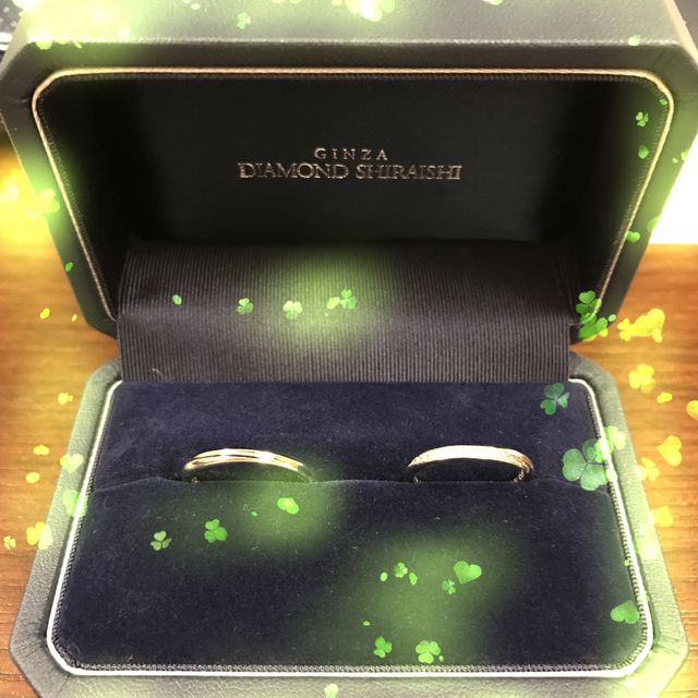 【銀座ダイヤモンドシライシの口コミ】 価格と、お互いのデザインがいいなって思った事と、指輪の後ろにメッセー…