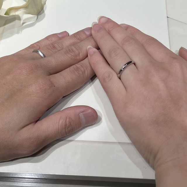 【アイプリモ(I-PRIMO)の口コミ】 シンプルなデザインで、仕事をしていてもギラギラしすぎず目立ちすぎない…