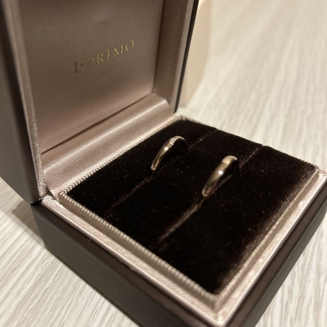 【アイプリモ(I-PRIMO)の口コミ】 I-PRIMOさんオリジナルであるペールグラウンゴールドがオシャレで柔らかな…