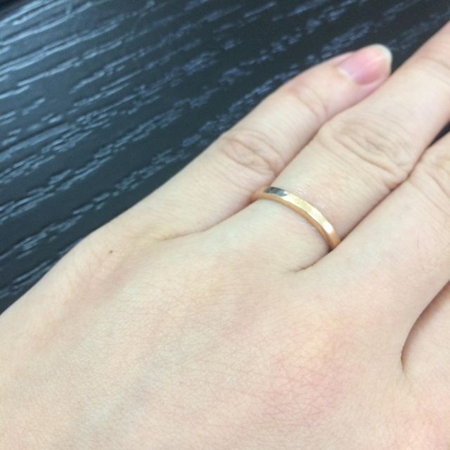 【ヴァン クリーフ＆アーペル(Van Cleef & Arpels)の口コミ】 前もって品定めをして今回、実際に店舗で3件試着しました。
一件目にこの…