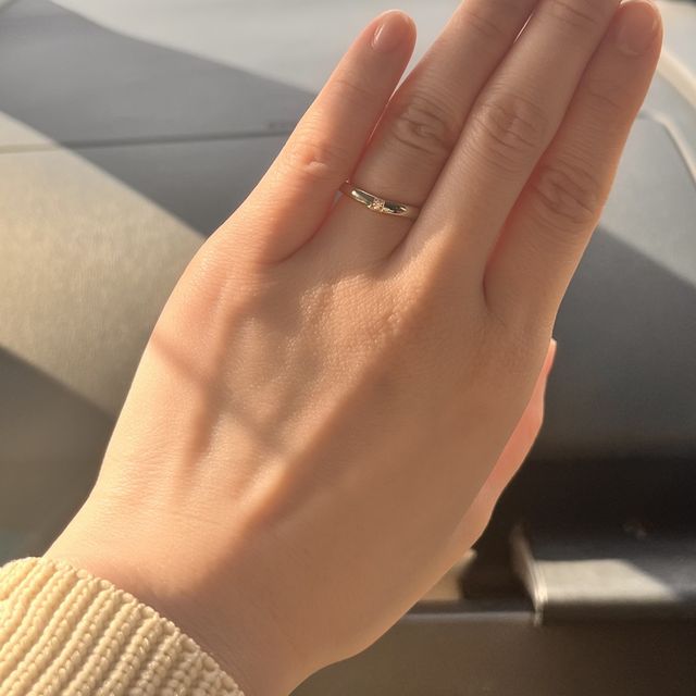 【アイプリモ(I-PRIMO)の口コミ】 とても指馴染みが良く、指が長く綺麗に見せてくれる形が気に入りました。…