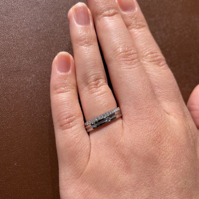 【アイプリモ(I-PRIMO)の口コミ】 指輪は平打ちを選択
重ね付けしたかったので、２つの指輪が合うものにしま…