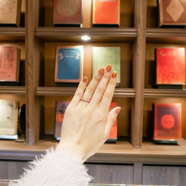 【PORTADA(ポルターダ)の口コミ】 私たちが気に入ったのはノクターンという種類で、男性用はピカピカしすぎ…