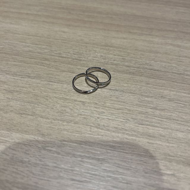 【insembre(インセンブレ)の口コミ】 ねじれているのが可愛くて、つけてみたところ指にフィットしたのでとても…