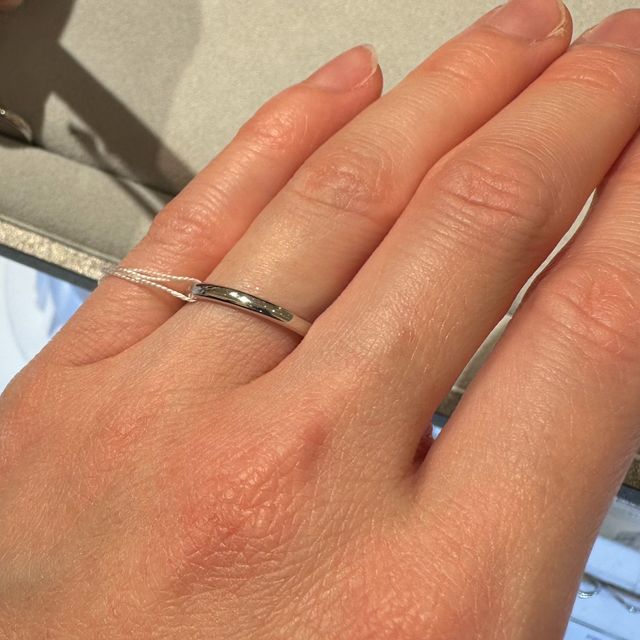 【STAR JEWELRY(スタージュエリー)の口コミ】 自分の手に一番しっくりくるものをずっと探していて、こちらの指輪に辿り…