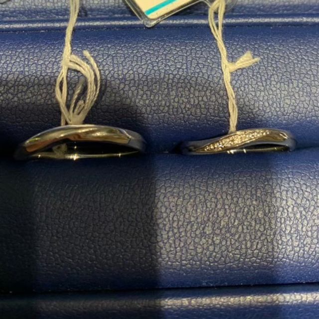 【銀座ダイヤモンドシライシの口コミ】 価格はそれぞれ一本で10万円以下であり、若い世代にも手の出しやすいもの…