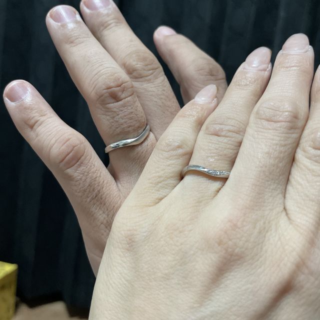 【TRECENTI(トレセンテ)の口コミ】 指にコンプレックスがあり、細く長く見えるリング探しをしてたらいいとこ…