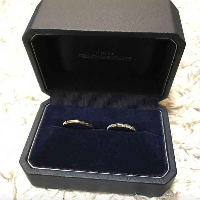 【銀座ダイヤモンドシライシの口コミ】 デザインがお花がモチーフになったような可愛らしいデザインでとても気に…