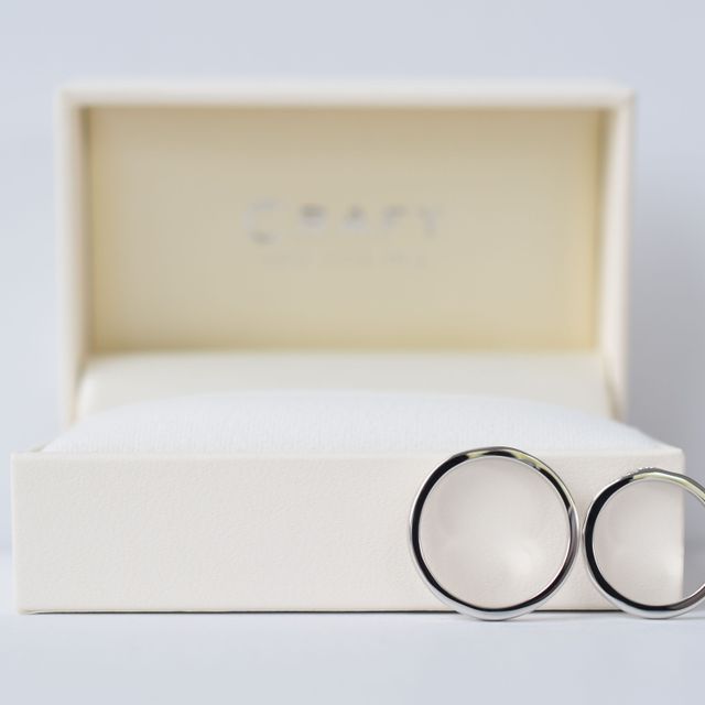 【CRAFY(クラフィ)の口コミ】 動画や写真を撮影してもらえて思い出になりました。
指輪作りの経験がなか…