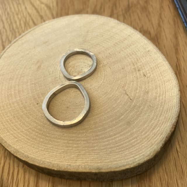 【CRAFY(クラフィ)の口コミ】 豊富な素材、デザイン、作り方があります。
お互い世界で2つだけの結婚指…