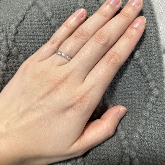 【アイプリモ(I-PRIMO)の口コミ】 デザイン、着け心地がとてもお気に入りです。
何本か試着させていただいた…