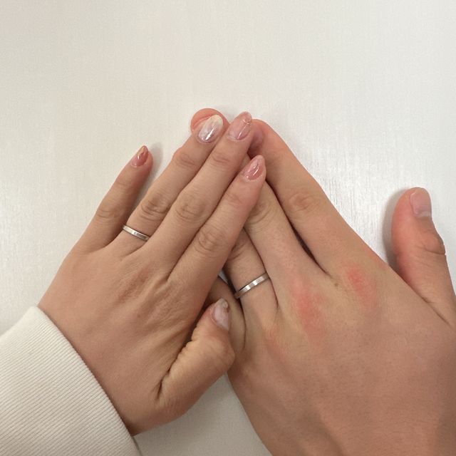 【出雲結(いずもゆい)の口コミ】 シンプルでこれから長くつけられそうな
デザインが気に入っています。
ペ…