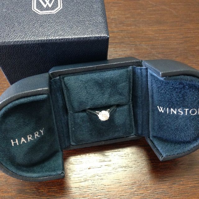 【ハリー・ウィンストン(Harry Winston)の口コミ】 ハリーウィンストンは最高級宝飾品として知名度があり、高価格帯の品が沢…