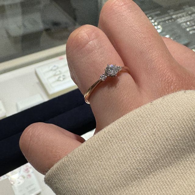 【BIJOUPIKO(ビジュピコ)の口コミ】 指輪の素材を部分的に変えることによって指輪の色も部分的に変えることが…