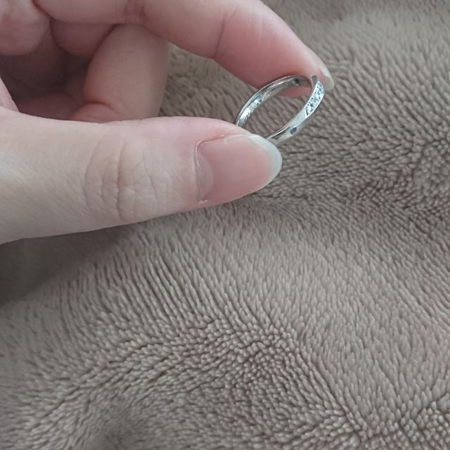 【ギンザタナカブライダル(GINZA TANAKA BRIDAL)の口コミ】 二人とも2度目の結婚です。

本物志向が強い主人です。中身で選びたかった…