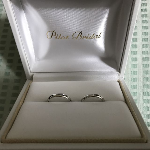 【PILOT BRIDAL(パイロットブライダル)の口コミ】 着け心地が他の指輪とは全く異なり、とても心地よい。指輪は普段着けない…