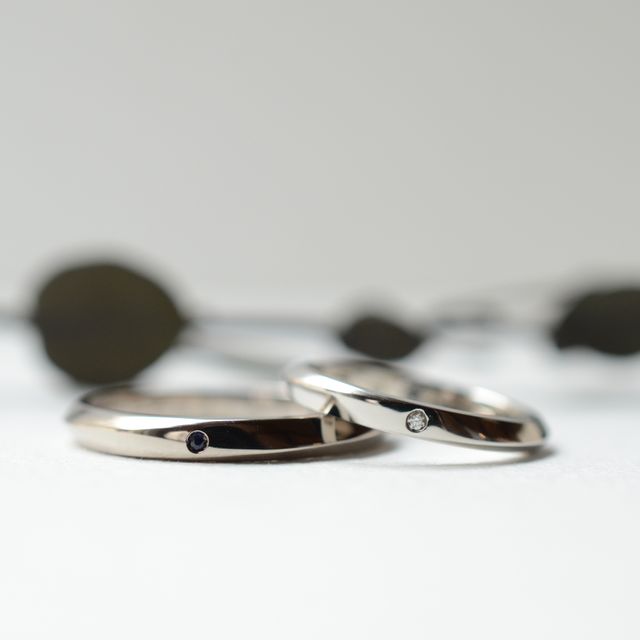 【CRAFY(クラフィ)の口コミ】 プラチナからゴールドはもちろん、ブラックゴールド等の変わった素材があ…