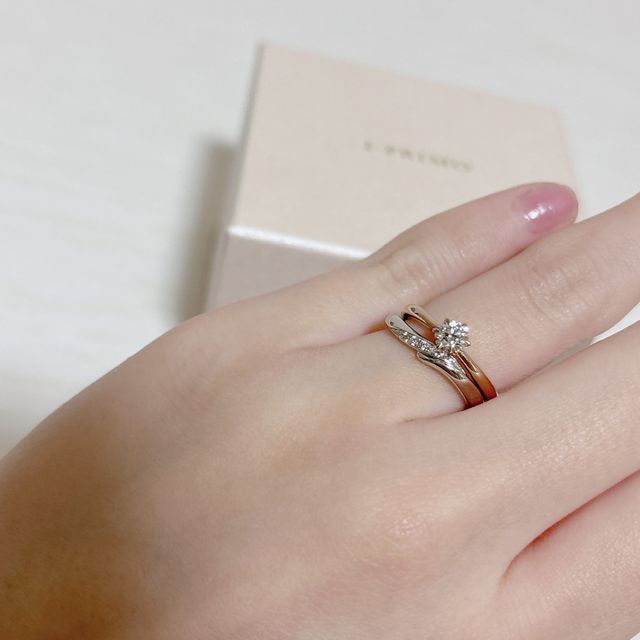 【アイプリモ(I-PRIMO)の口コミ】 ダイアモンドの輝きがとても綺麗。
専門店なので、どの指輪に関しても詳し…