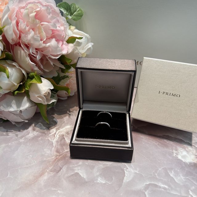 【アイプリモ(I-PRIMO)の口コミ】 元々ダイヤ３つのデザインを店舗では見せていただきましたが、キラキラを…