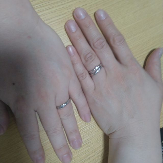 【AUROA(アウロア)の口コミ】 オーダーした艶消しや彫りがすごく気に入っています。ブランドならではの…