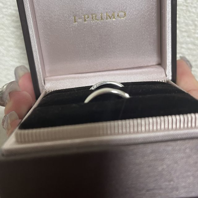 【アイプリモ(I-PRIMO)の口コミ】 シンプルで飽きが来ない、何年経ってもつけられる、そんなものを選びまし…