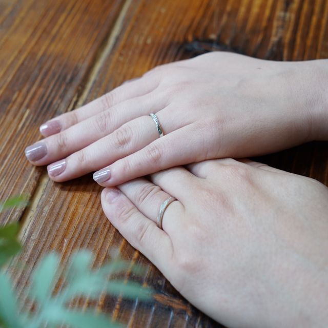 【THREE TREES(スリーツリーズ)の口コミ】 手作りなので、デザインは自分達のイメージに合わせた物を形にすることが…