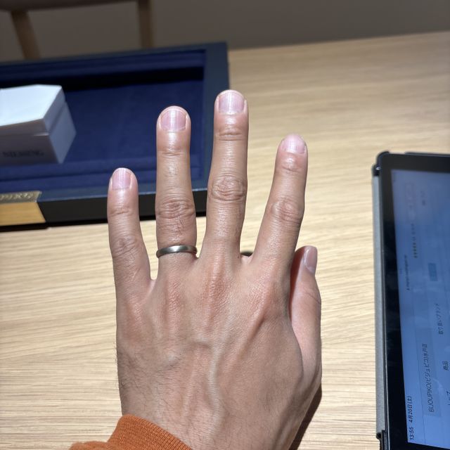 【NIESSING(ニーシング)の口コミ】 つけ心地や見た目のデザインがシンプルだからこそどんな時の服装にも合う…