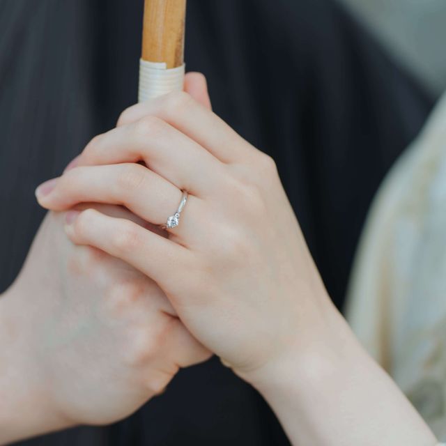 【俄(にわか)の口コミ】 デザイン…お花のイメージで作られているので可愛らしい印象です。…