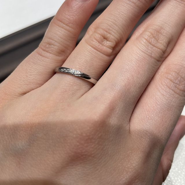 【アイプリモ(I-PRIMO)の口コミ】 デザインが豊富で丁寧に接客してくださいました。
色々試しに試着できたの…