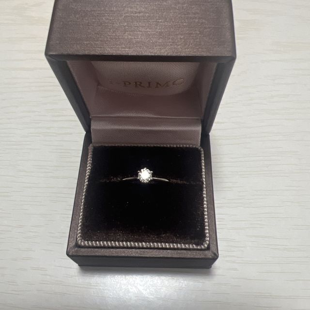 【アイプリモ(I-PRIMO)の口コミ】 シンプルで使いやすい！重ね付けしたときにも使えるものを。婚約指輪はず…