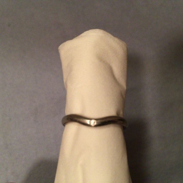 【ティファニー(Tiffany & Co.)の口コミ】  憧れのティファニーの結婚指輪で、本当に素敵でした。少し予算オーバーな…