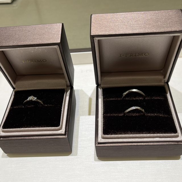 【アイプリモ(I-PRIMO)の口コミ】 華奢なデザインで探していて、ダイヤモンドが多くちりばめられていたもの…